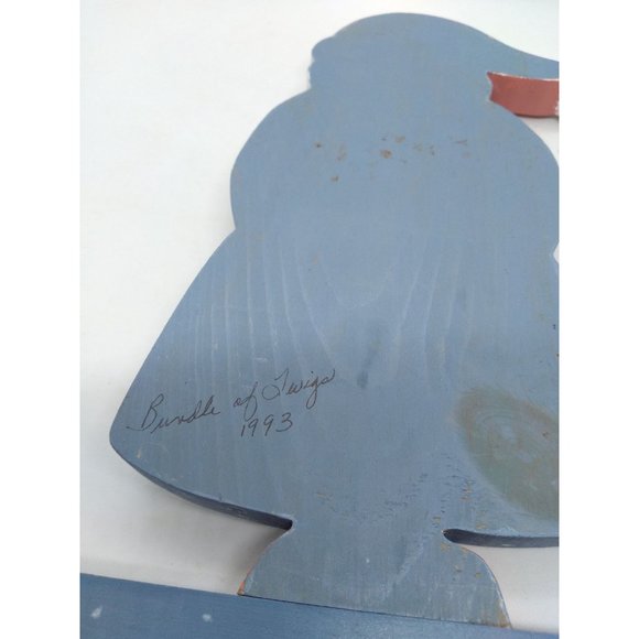 Two vintage handcrafted wooden Santa Claus Decorative Plaques - Picture 2 of 11